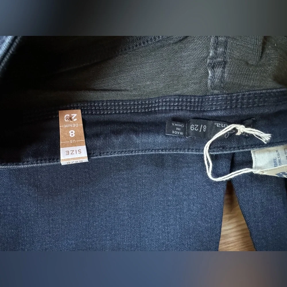 Prana  high rise Kayla Jeans regular inseam! - Picture 3 of 4